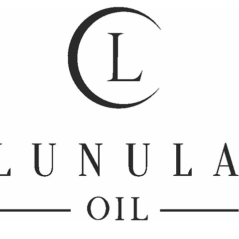 Lunula Oil