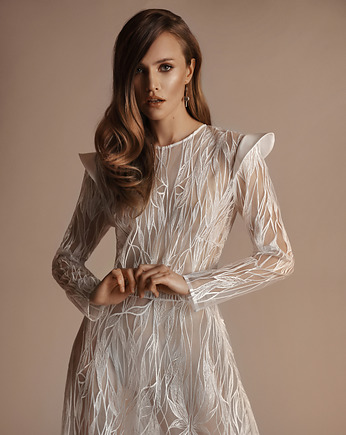 N007 robe blanche