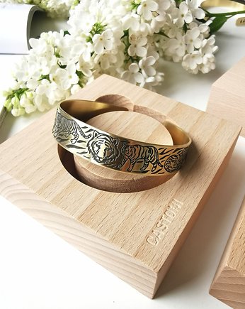 The eye of the tiger, CASTONI