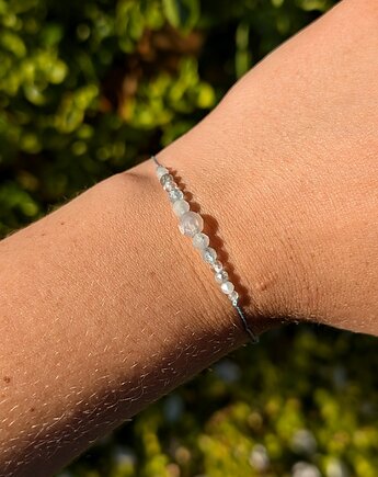 Błękitna bransoletka z jaspisem i akwamarynami, Moui