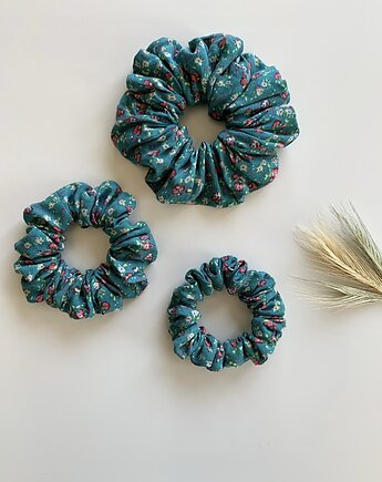 Gumka do włosów Scrunchie Meadow w kwiatuszkowy print