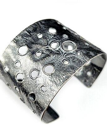 Srebrne kratery, Pracownia Neores