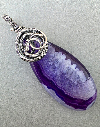 Betsy - wisiorek z agatem i oksydowanym srebrem, wire-wrapping