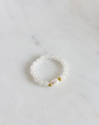 Pierścionek elastyczny z perłą, Chmolowska Jewellery