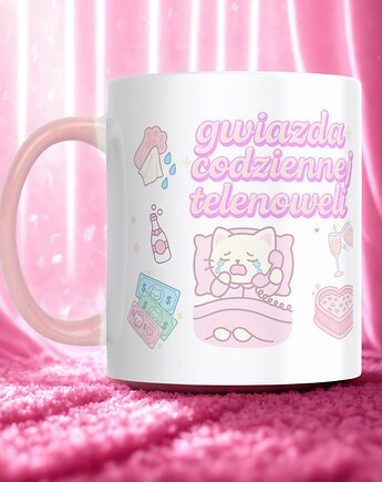 Kubek Drama Queen z kotkiem śmieszny prezent dla niej telenowela sarkazm kawa