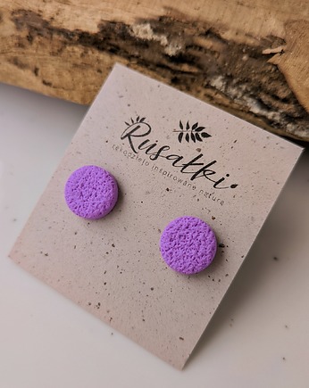 Fioletowe kolczyki sztyfty kropki, liliowa biżuteria minimalistyczna