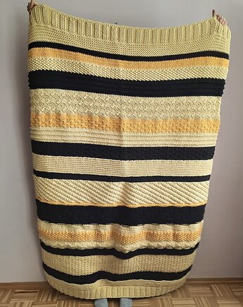 Masełkowy dywan w paski, decodecoy