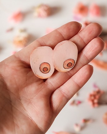 Zestaw przypinek boobies