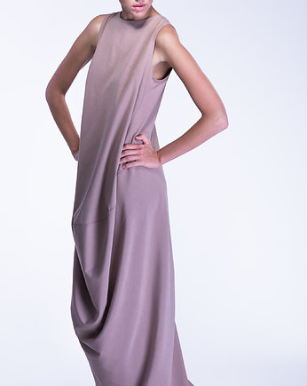 Backward dress