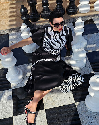 New Dress powiew Safarii