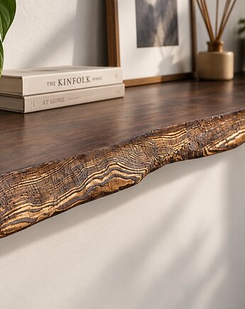 Półka drewniana wisząca na ścianę z żywą krawędzią grubość 38 mm