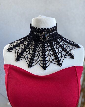 Czarna koronkowa kolia retro vintage