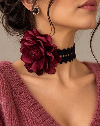 Czarny koronkowy retro choker  z piękną bordową różą