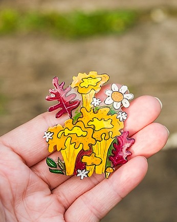 Broszka z grzybkami kurkami, Pintura