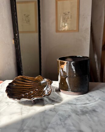 Jasno Zielony Ceramiczny Zestaw Łazienkowy z Mydelniczką Muszlą Czarna