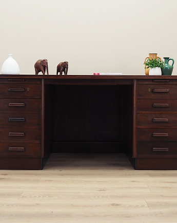Biurko orzechowe, duński design, lata 60, produkcja: Dania