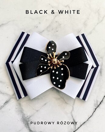 Brosza Black & White z efektowym kwiatem w kropeczki New