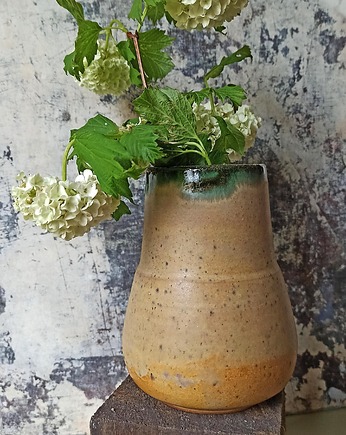 Ceramiczny wazon