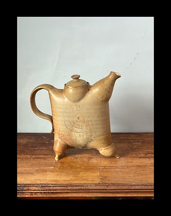 Czajniczek ceramiczny