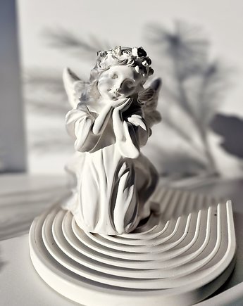 Figurka ozdobna  duży Anioł  21 cm