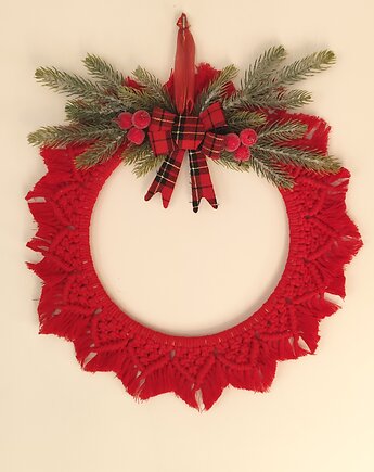 Świąteczny wianek z makramy dekoracja na ścianę na kominek prezent, miaukramy