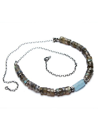 Labradorytowe krążki - naszyjnik, Katia i krokodyl