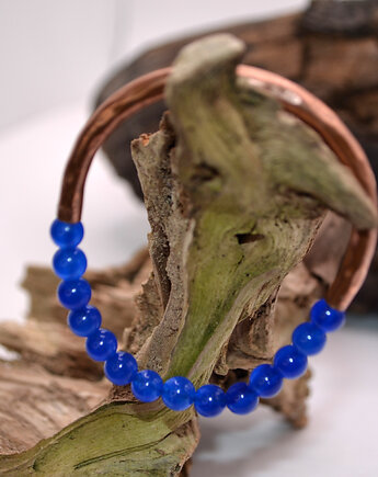 Bransoletka miedziana handmade z koralikami: błękitny kwarc