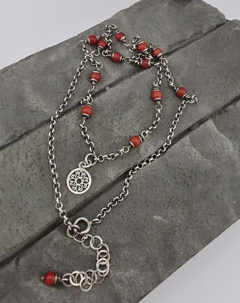 Koral z rozetką - delikatny naszyjnik, RayOfArt