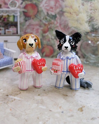 Beagle i Border Collie w piżamach