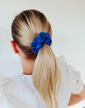 Gumka jedwabna, scrunchie, frotka royal blue MIDI