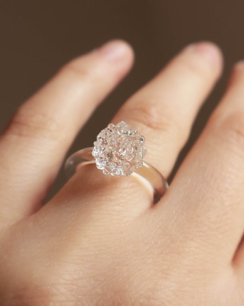 Crystal - Szklany pierścionek z kuleczkami