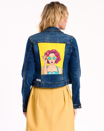 Kurtka jeansowa z ręcznie malowanym motywem "Pop-Art Girl", upcykling