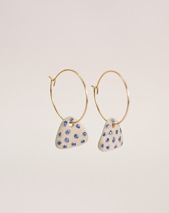 Kolczyki ceramiczne trójkąty blue dots