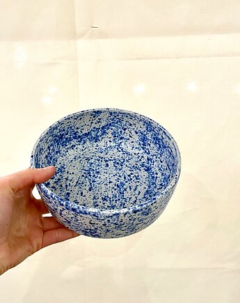 Miska nakrapiana