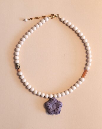 Soft Bloom Necklace
