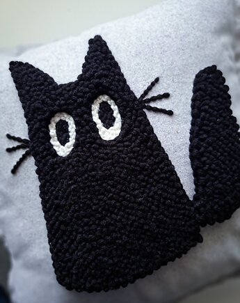 Poduszka dekoracyjna czarny kot halloween