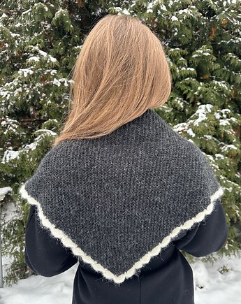 Mira szal chusta z baby alpaki z ozdobną ramką alpaka & merino handmade
