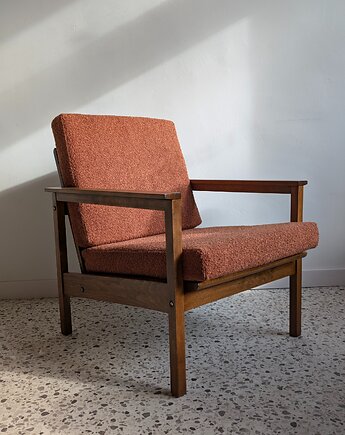 Fotel klubowy PRL, boucle