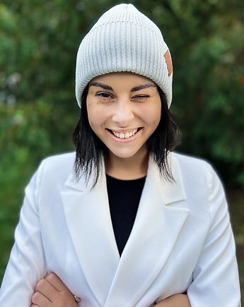 Bawełniana czapka beanie logo ekoskórka "Jasny szary"