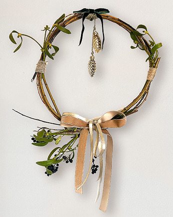 Wianek ze złotą kokardą, Dzikie Wianki