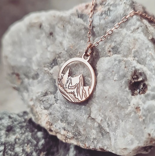 złote naszyjniki Naszyjnik GÓRY-  różowe złoto 18K