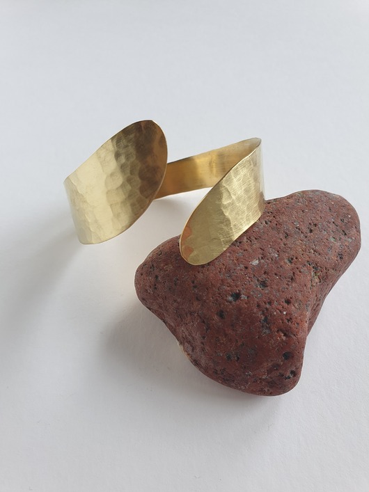 bransoletki - inne Bransoletka ZEN zawijana, mosiądz młotkowany