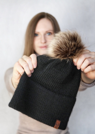 holy-alpaca-knit-kontakt.jpg